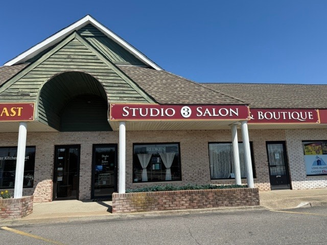 55 Sound Ave, Mattituck, NY for lease Primary Photo- Image 1 of 32