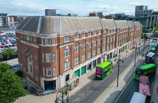 27-29-31 Eastgate, Leeds for sale - Primary Photo - Image 1 of 1