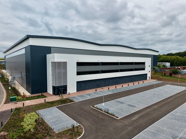 Bognop Rd, Featherstone for lease - Building Photo - Image 2 of 8
