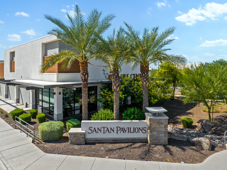 2540 S San Tan Village Pky, Gilbert, AZ for lease - Building Photo - Image 1 of 8