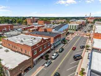 More details for 220-222 S Scales St, Reidsville, NC - Retail for Sale