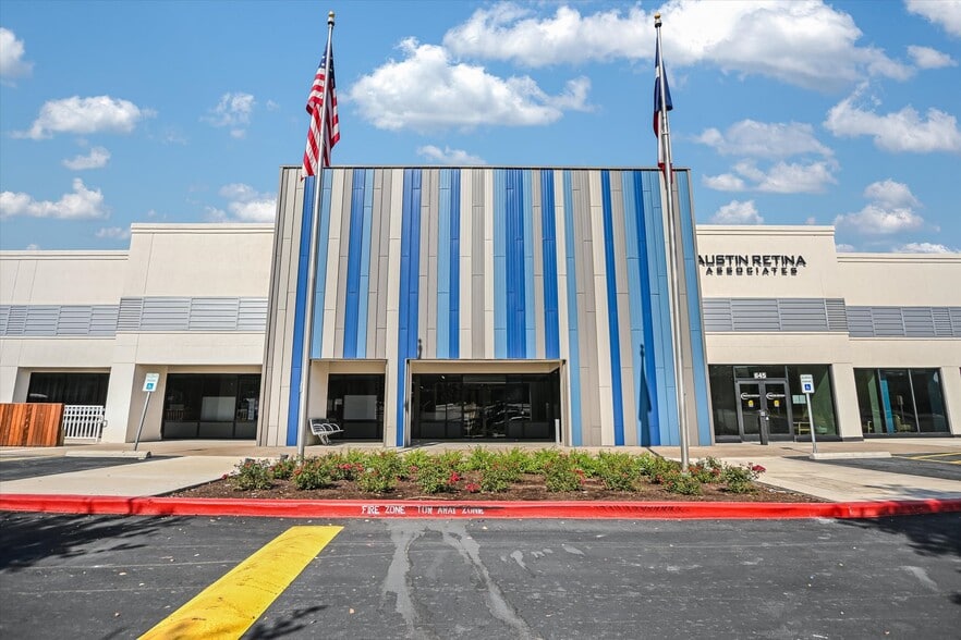4544 S Lamar Blvd, Austin, TX for sale - Building Photo - Image 3 of 20