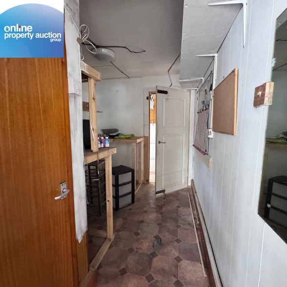 35 Cromford Rd, Nottingham for sale - Building Photo - Image 3 of 16