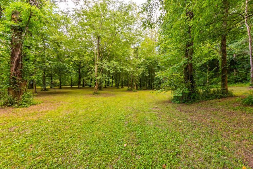 565 Owens Gin Rd NE, Calhoun, GA for sale - Primary Photo - Image 1 of 1