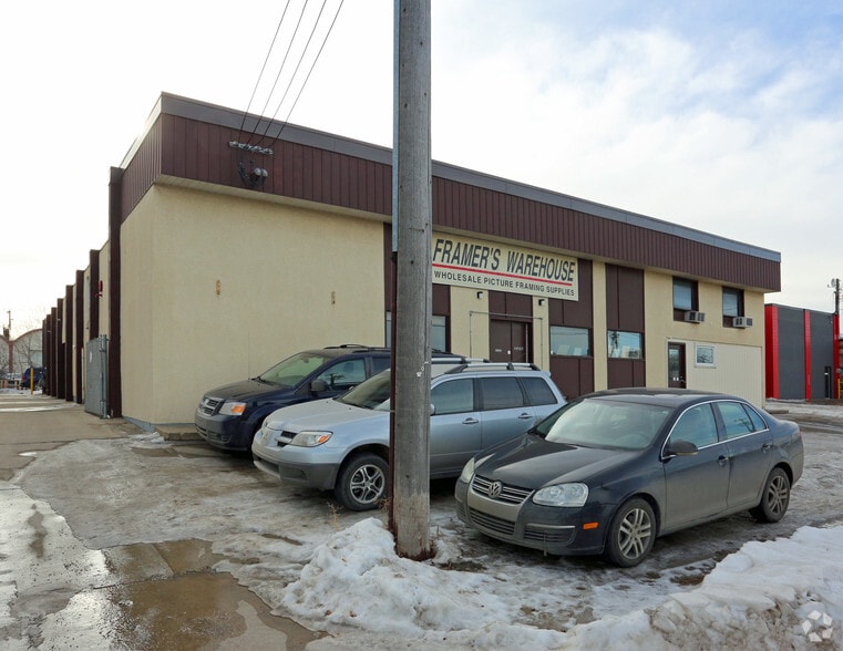 14527 119th Ave NW, Edmonton, AB for sale - Building Photo - Image 2 of 2