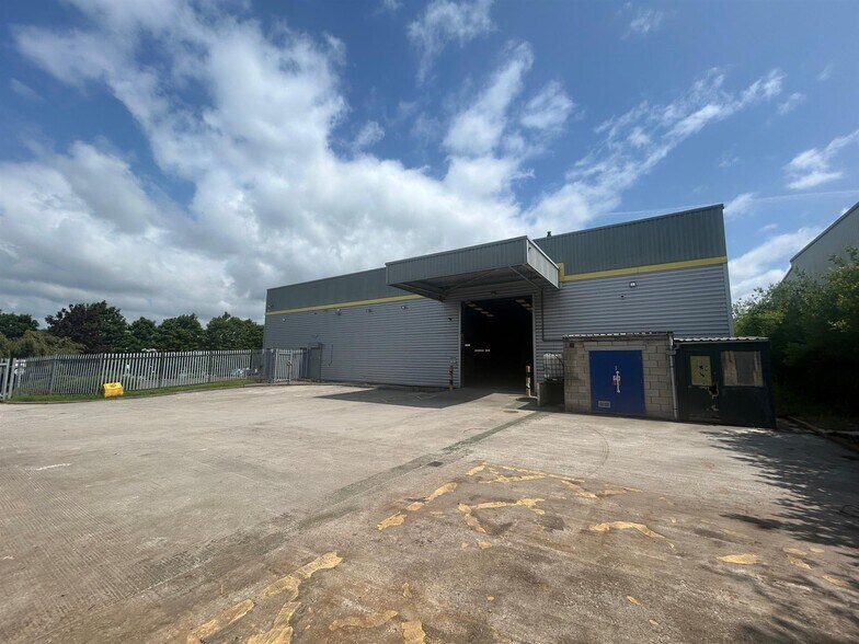 Altham Business Park, Accrington à louer - Photo du bâtiment - Image 3 de 5