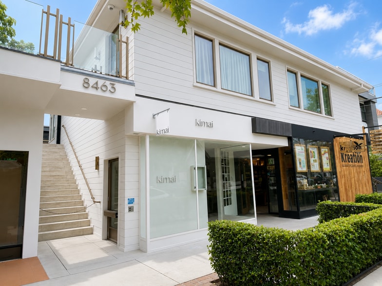 8461-8463 Melrose Pl, Los Angeles, CA for lease - Building Photo - Image 3 of 7