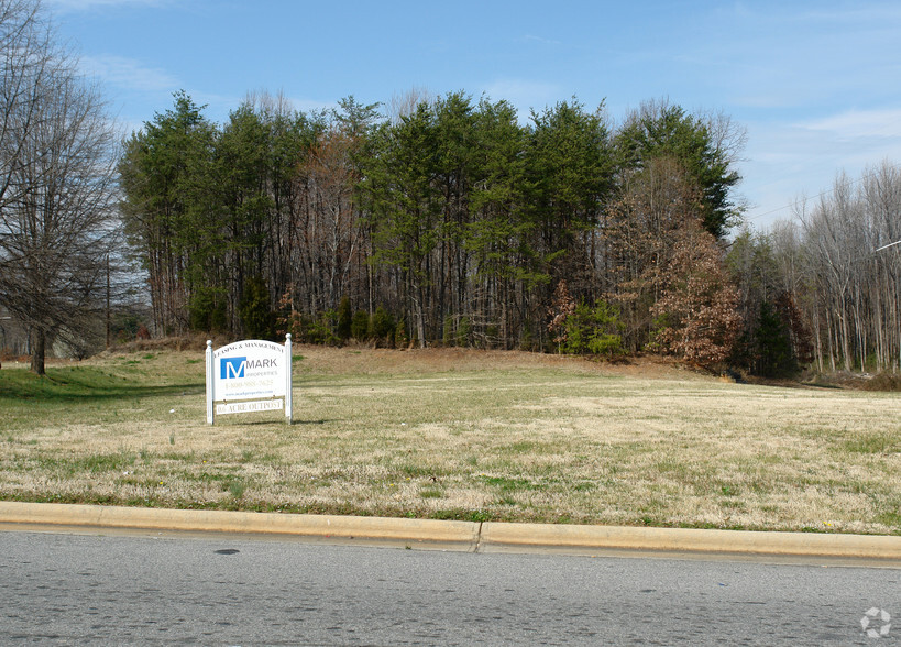 Way St, Reidsville, NC à vendre - Photo principale - Image 1 de 1