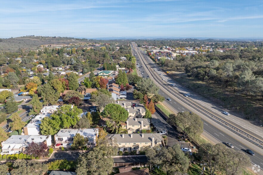 3959 Arthur Ct, Cameron Park, CA à vendre - Aérien - Image 2 de 12
