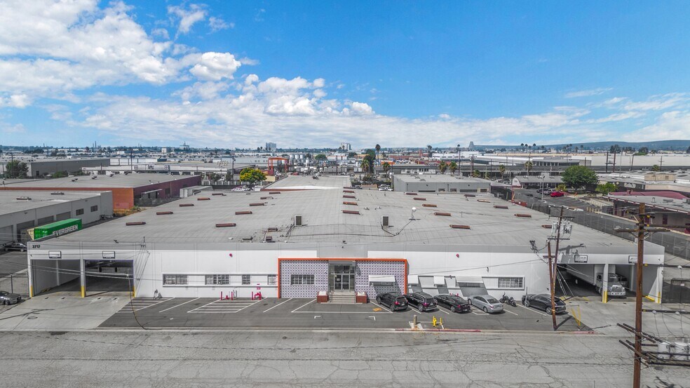 2717 Tanager Ave, Los Angeles, CA à vendre - Photo du bâtiment - Image 3 de 21