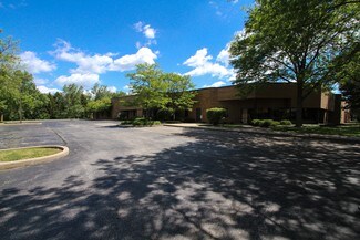 Plus de détails pour 250-252 Chaddick Dr, Wheeling, IL - Industriel à vendre