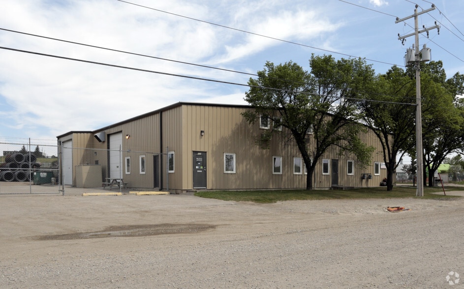 4010 6A St NE, Calgary, AB for sale - Primary Photo - Image 1 of 1