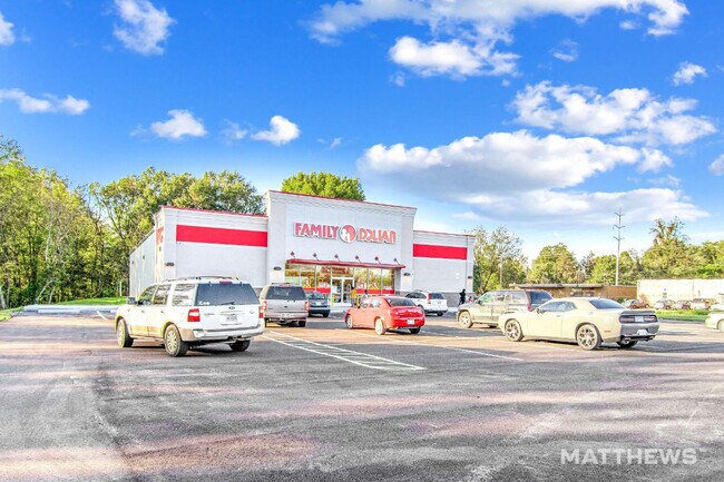 More details for 813 E Marion St, Converse, IN - Retail for Sale