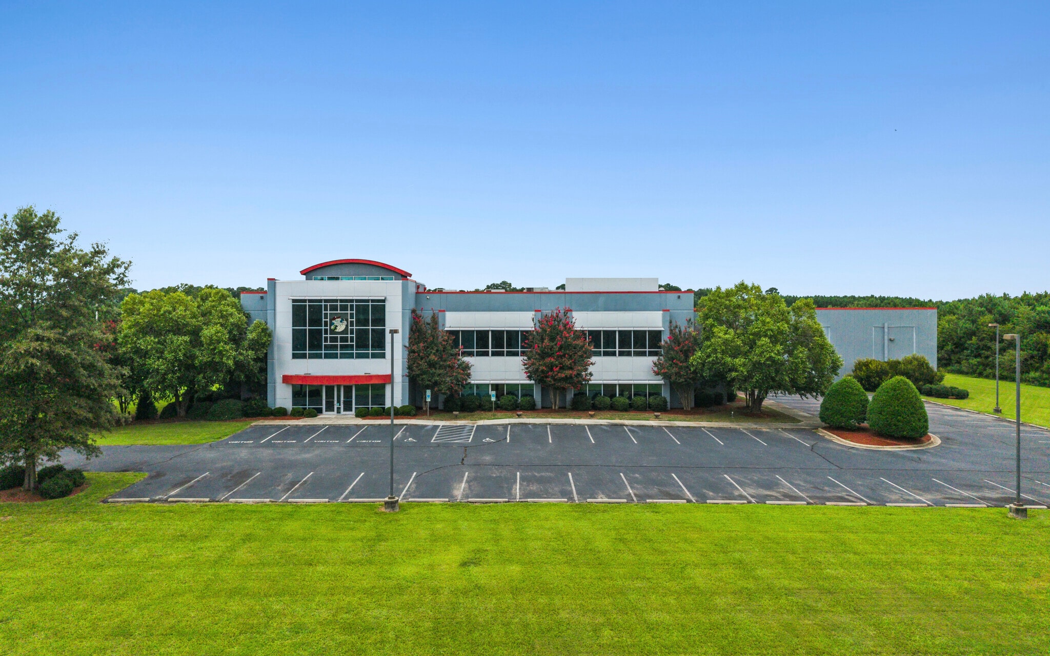 104 Commercial Ave, Mount Olive, NC for sale Building Photo- Image 1 of 17
