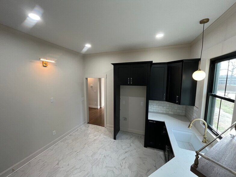 700 Arlington Ave, Greenville, SC à vendre - Photo du bâtiment - Image 3 de 10