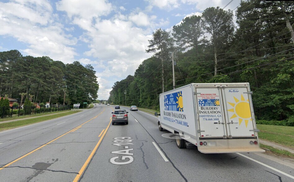 5567 Riverdale, Atlanta, GA à vendre - Photo du bâtiment - Image 3 de 6