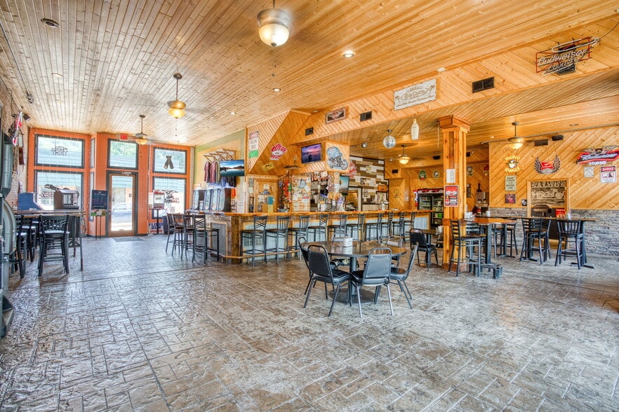 3531 Wi-35, Maiden Rock, WI for sale - Building Photo - Image 3 of 15