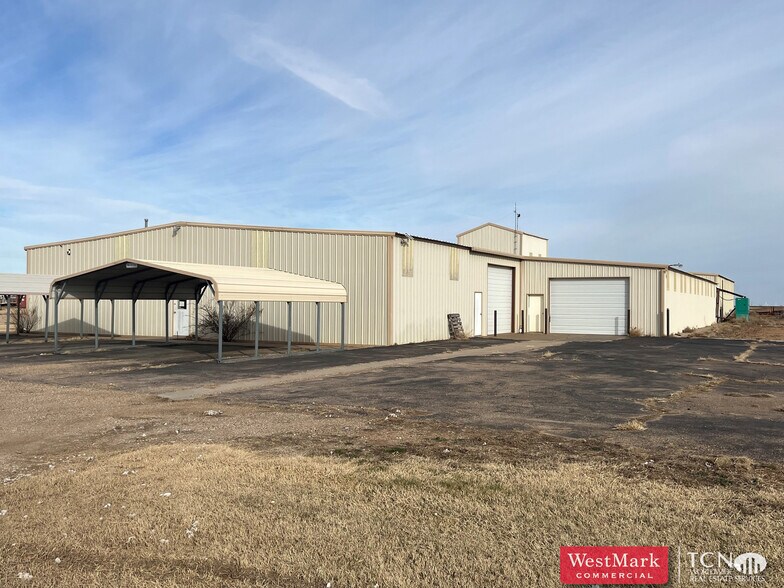 12610 N FM 400, Idalou, TX à vendre - Photo du bâtiment - Image 1 de 7