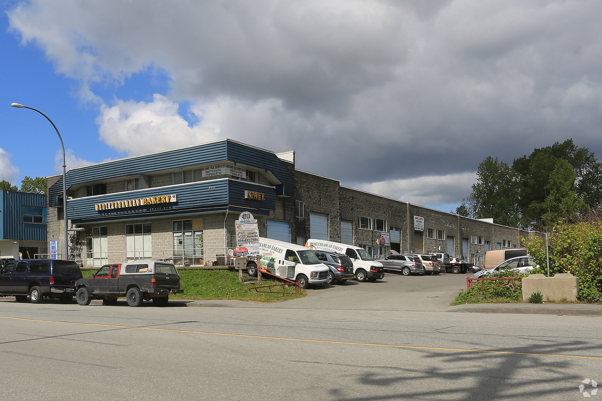 4713 Byrne Rd, Burnaby, BC à vendre Photo principale- Image 1 de 7