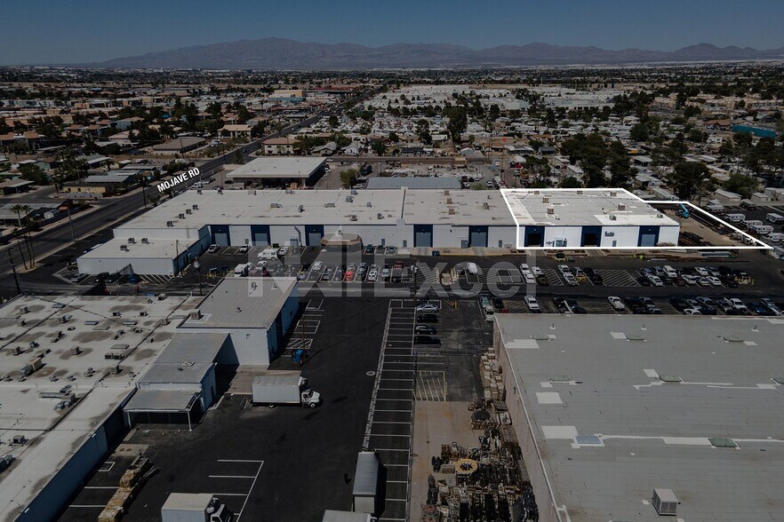 1624 S Mojave Rd, Las Vegas, NV à louer - Photo du bâtiment - Image 3 de 6