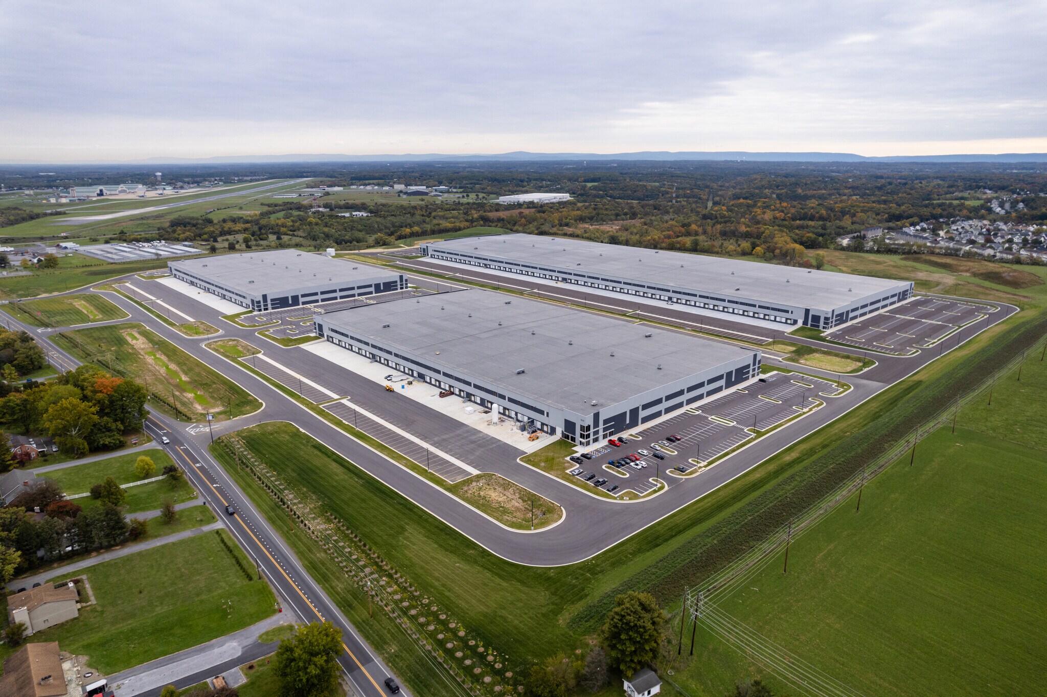 0 Winchester Ave, Martinsburg, WV à louer Photo du bâtiment- Image 1 de 13