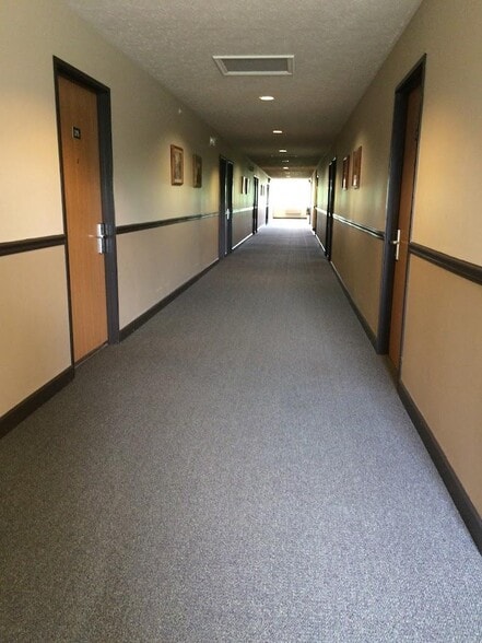 14845 State Road 156, Florence, IN à vendre - Photo du bâtiment - Image 3 de 6
