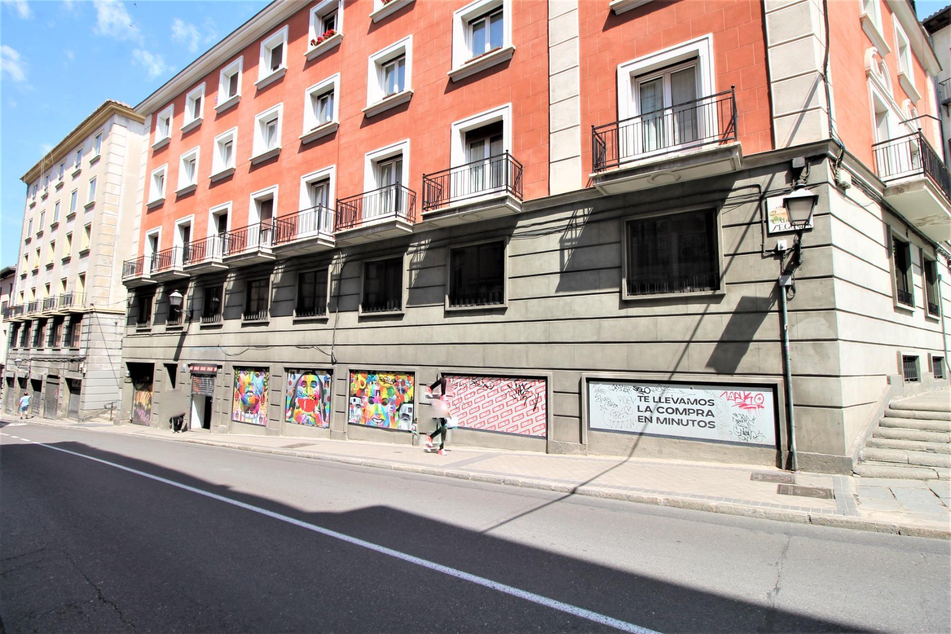 Immeuble residentiel dans Madrid, Madrid à vendre Photo du bâtiment- Image 1 de 2