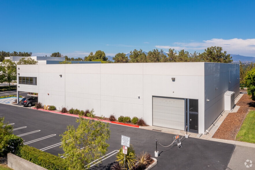 75 Argonaut, Aliso Viejo, CA for lease - Building Photo - Image 3 of 12