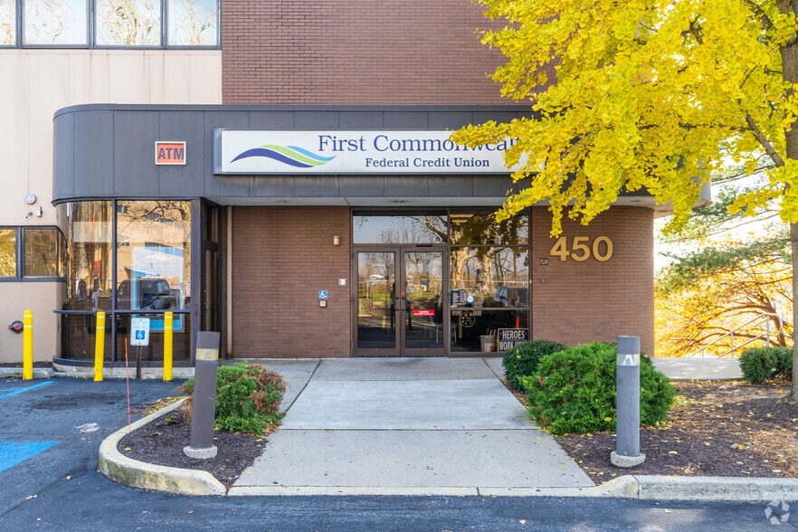 446-450 Union Blvd, Allentown, PA for lease - Building Photo - Image 3 of 26