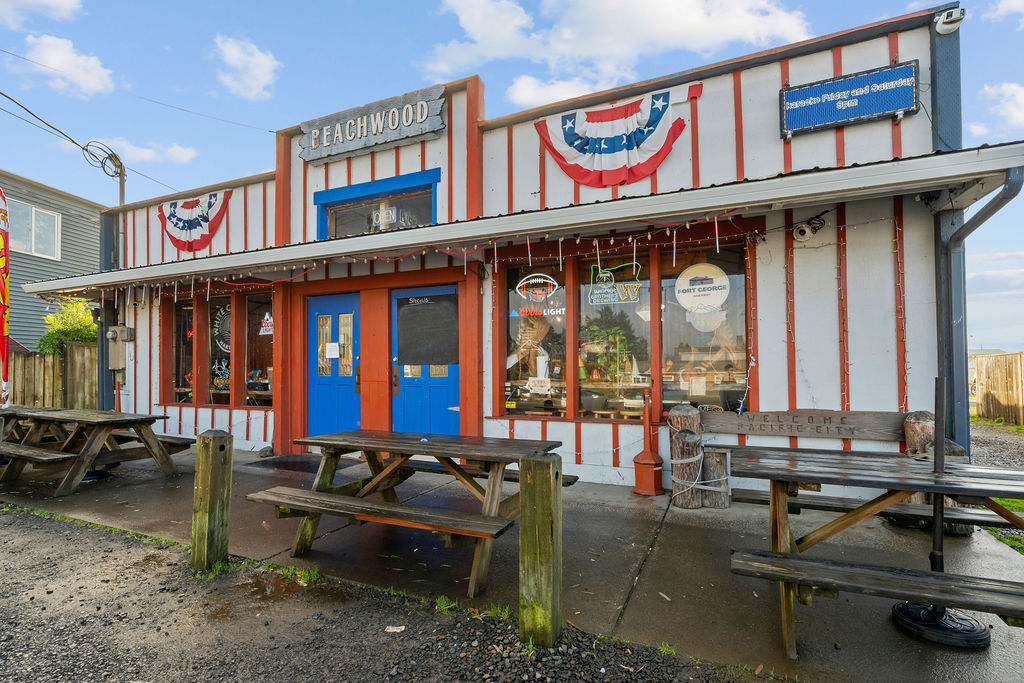6425 Pacific Ave, Cloverdale, OR for sale Primary Photo- Image 1 of 29