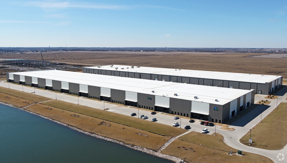 200 SE 37th St, Grimes, IA for lease - Aerial - Image 3 of 19