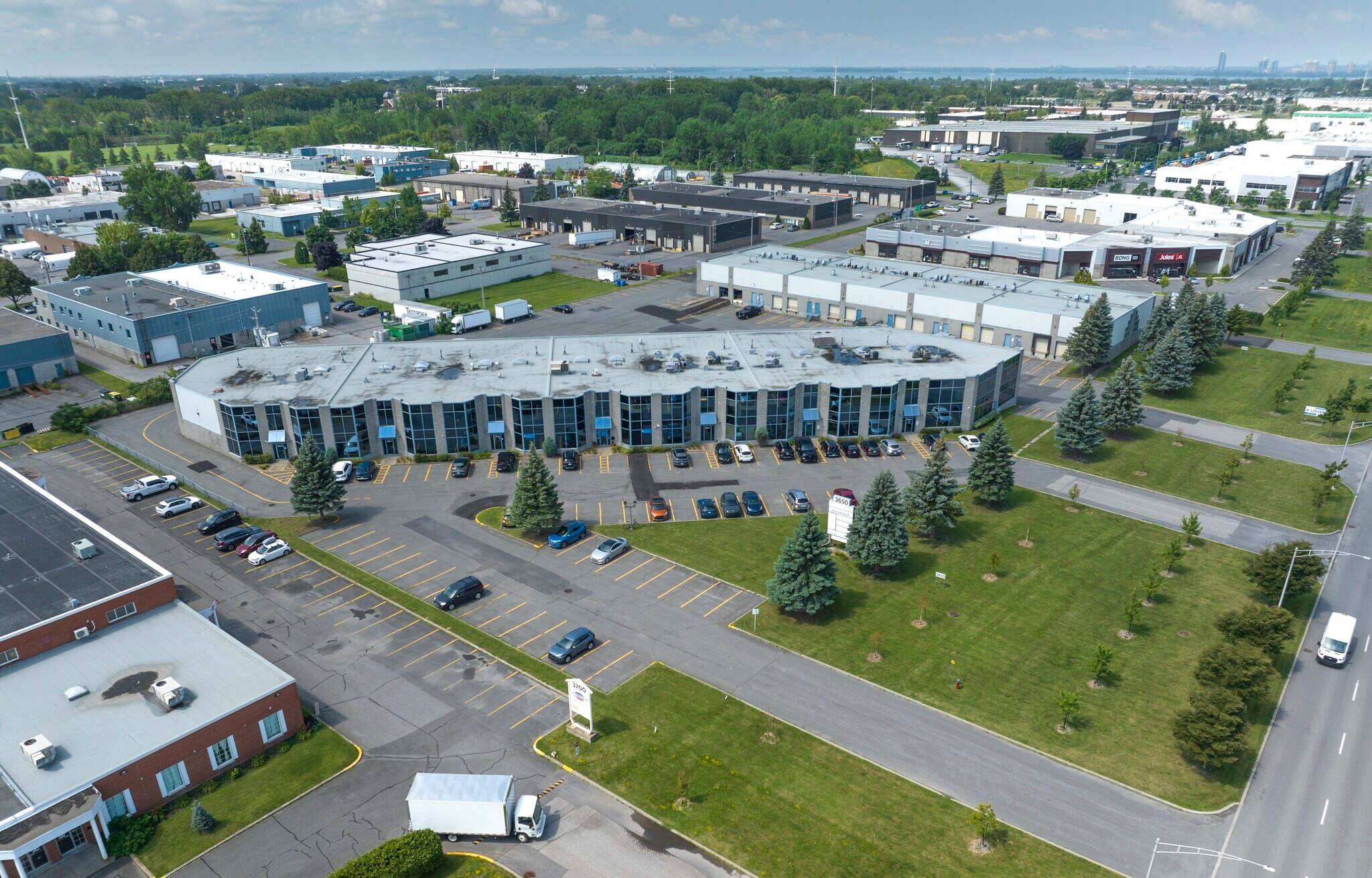 3650 Boul Matte, Brossard, QC for lease Primary Photo- Image 1 of 8