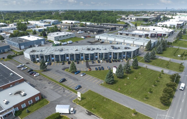 Plus de détails pour 3650 Boul Matte, Brossard, QC - Bureau, Industriel à louer