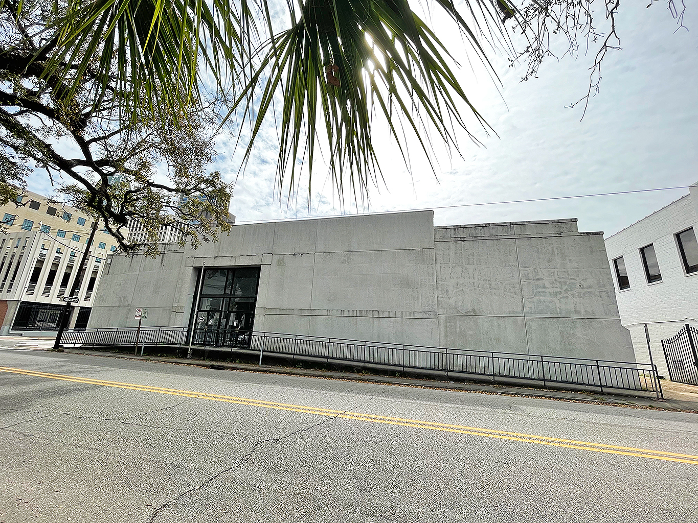 201 Saint Louis St, Mobile, AL for lease Building Photo- Image 1 of 13