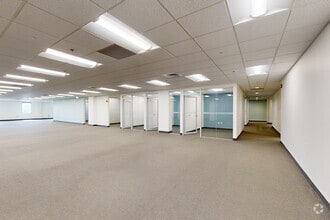 15-45 Dan Rd, Canton, MA à louer Numérisation 3D de Matterport- Image 1 de 7