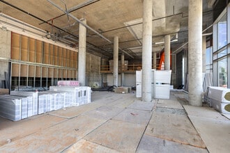 3300 - 3340 Lakeshore rd, Kelowna, BC for lease Interior Photo- Image 1 of 5