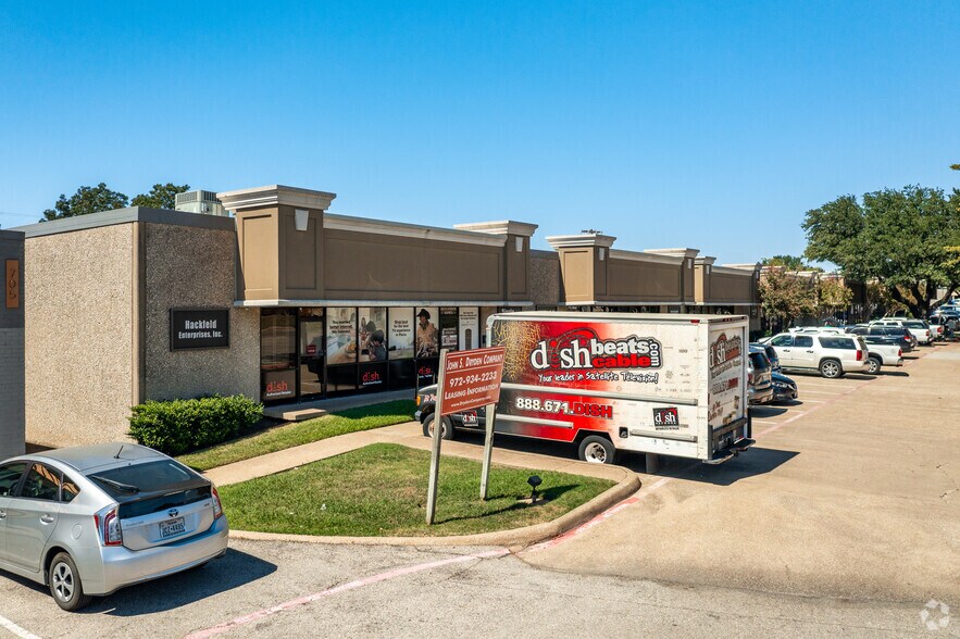 801 K Ave, Plano, TX à louer - Photo du bâtiment - Image 2 de 5