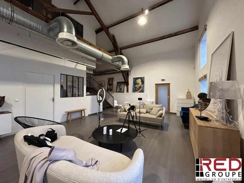 Bureau dans Aix-en-Provence à louer - Photo intérieure - Image 3 de 6