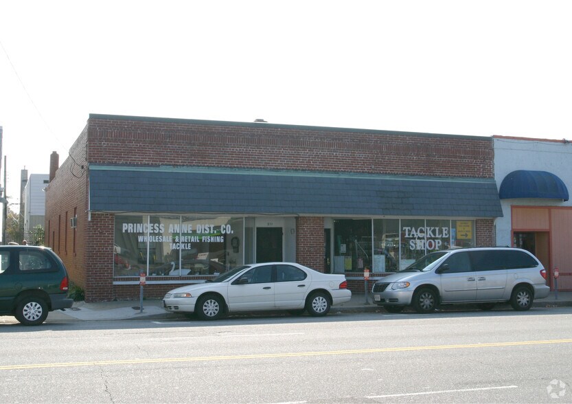 311-315 Virginia Beach Blvd, Virginia Beach, VA for lease - Building Photo - Image 2 of 9