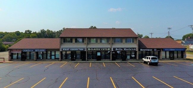 More details for 7510 Market St, Youngstown, OH - Office for Lease