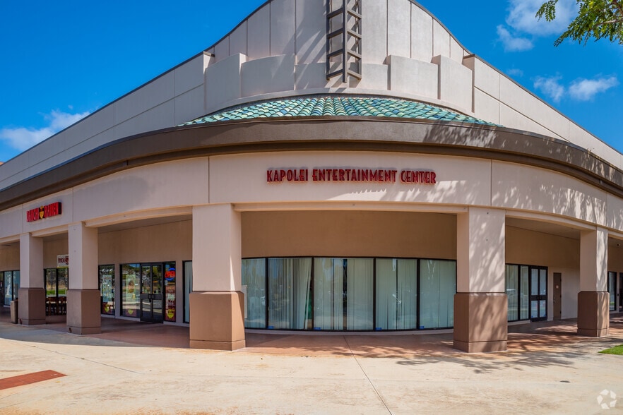 890 Kamokila Blvd, Kapolei, HI à louer - Photo du bâtiment - Image 2 de 7