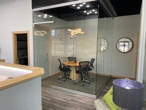 530 W 79th St W, Chanhassen, MN for lease Interior Photo- Image 2 of 10