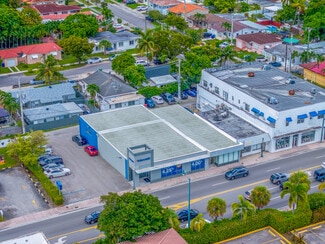 Plus de détails pour 4713-4725 SW 8th St, Miami, FL - Commerce de détail à louer