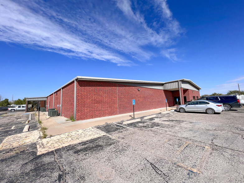 3016 Kermit Hwy, Odessa, TX for lease - Building Photo - Image 2 of 19