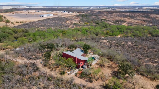 Plus de détails pour 961 El Pico Rd, Laredo, TX - Terrain à vendre