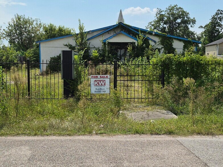 9009 Ramin St, Houston, TX for sale - Building Photo - Image 2 of 5