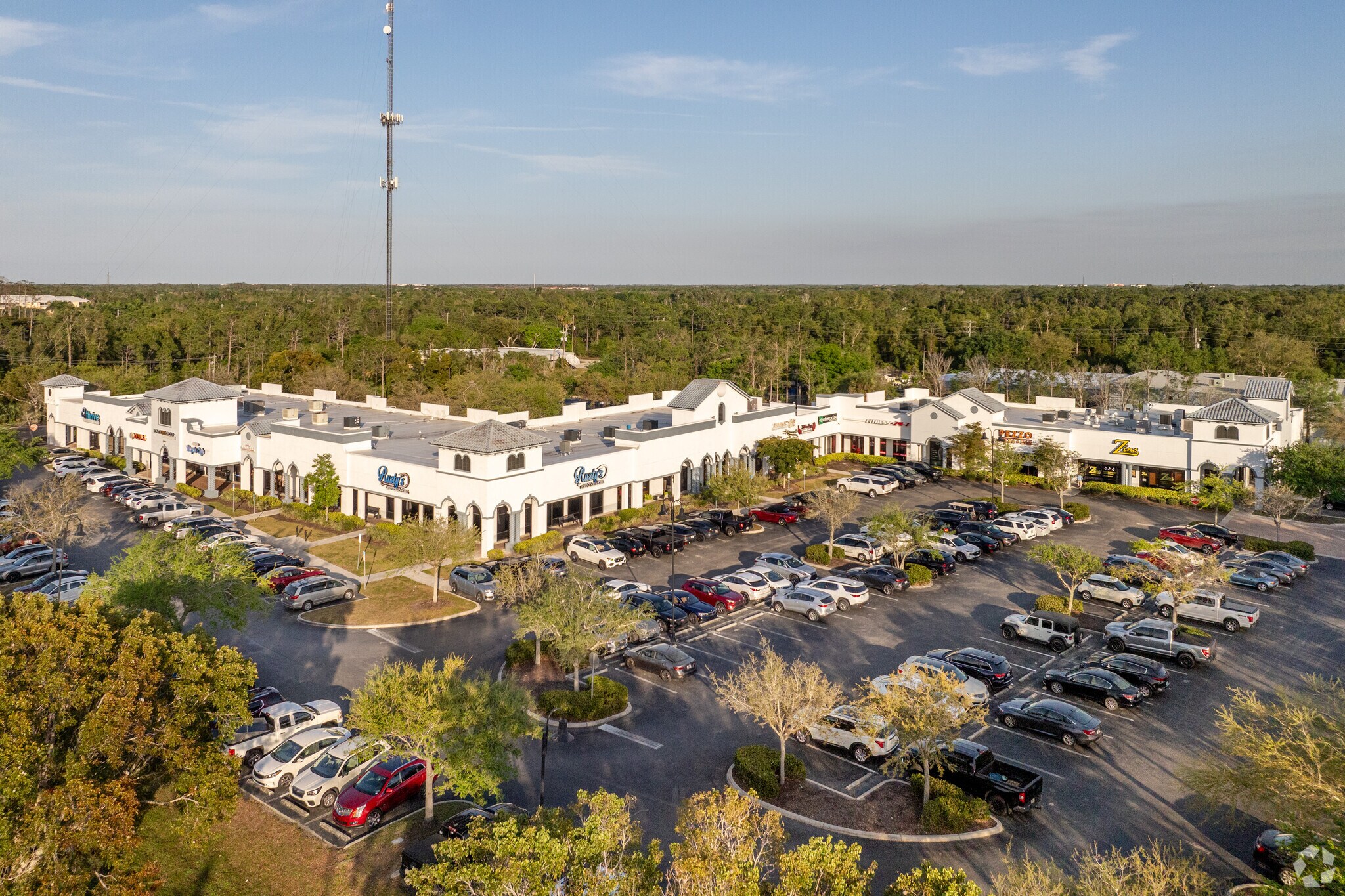 20041 S Tamiami Trl, Estero, FL à louer Photo principale- Image 1 de 8