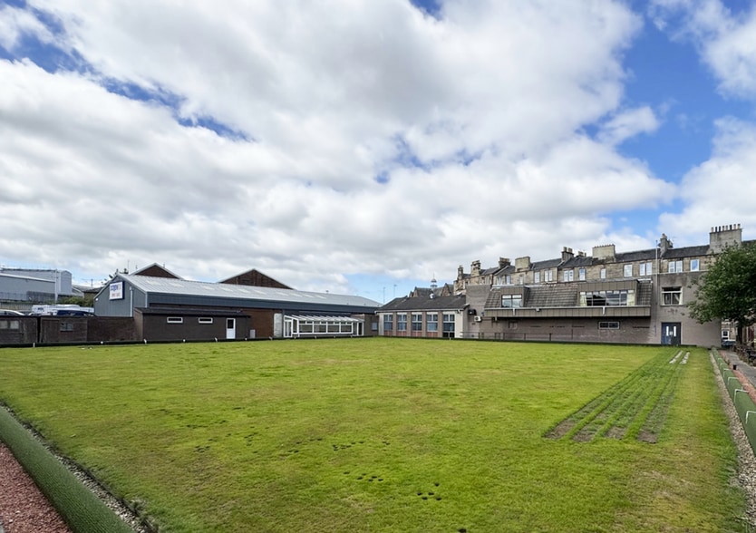 11 Roseburn St, Edinburgh for sale - Primary Photo - Image 1 of 1