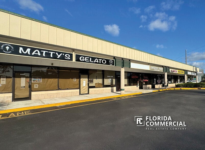 6027-6127 SE Federal Hwy, Stuart, FL for lease - Building Photo - Image 1 of 13