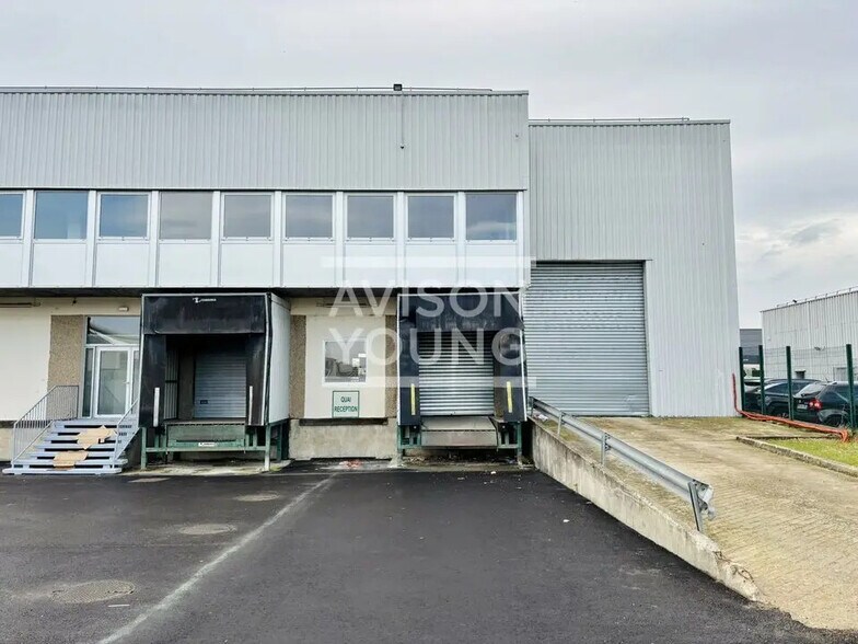 Flex dans Sucy-en-Brie à louer - Photo du bâtiment - Image 2 de 11